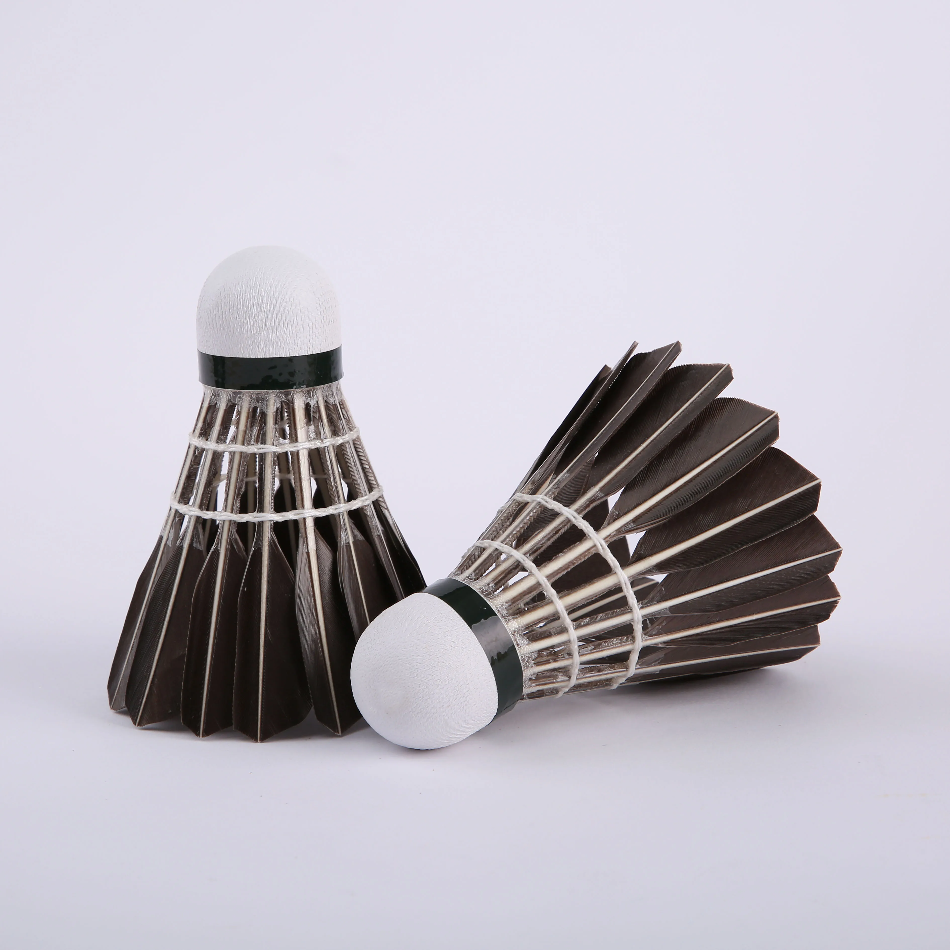 
training badminton shuttles suitable for students 