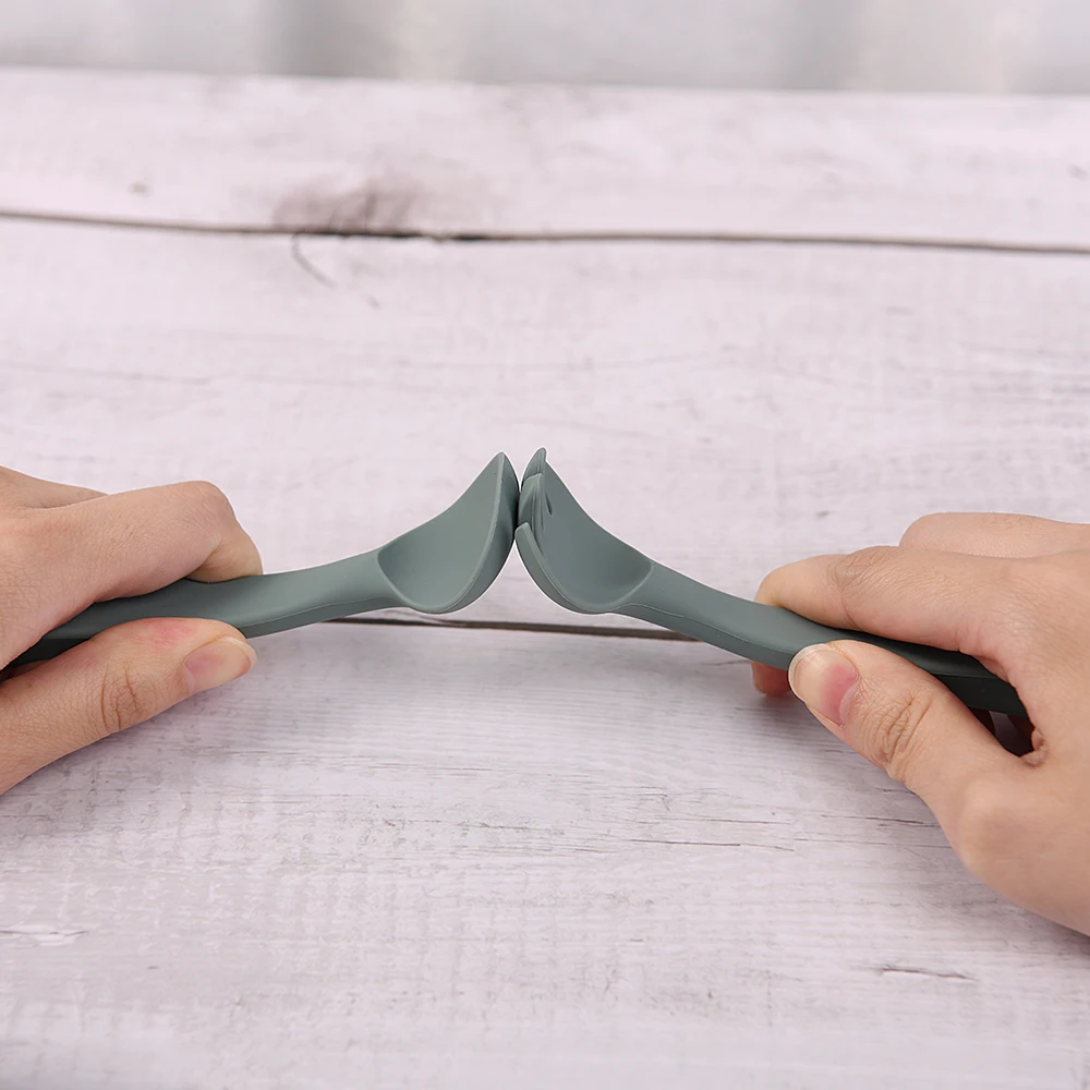 Wholesale Silicone Baby Weaning Spoon First Kids Feeding Utensil BPA Free Silicone Baby Spoon and Fork Set