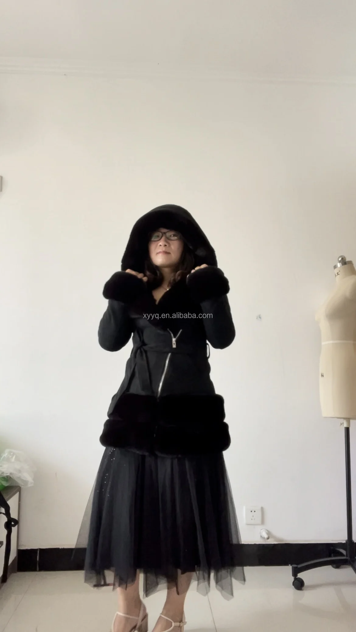 New Hot winter Artificial faux fur coat cheap custom fake faux fur coat women long Fur Coats