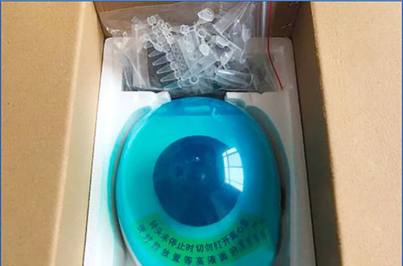 Hot selling factory direct sales laboratory 10000 RPM high-speed Mini centrifuge microcentrifuge