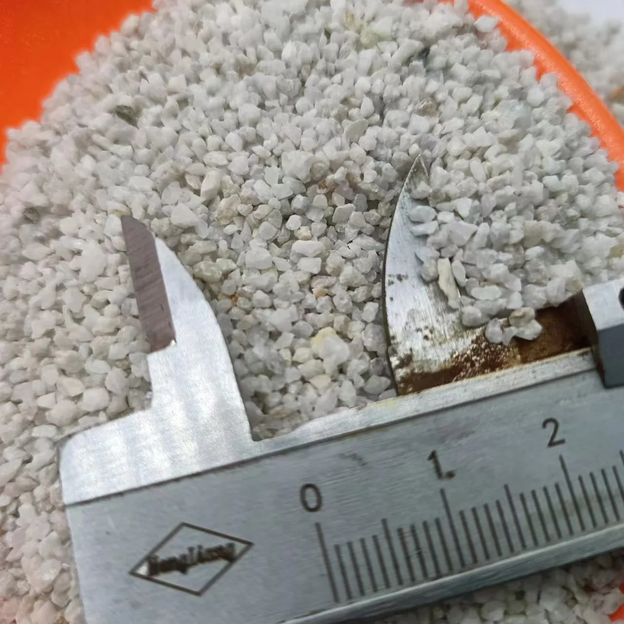 High Quality Pure snow white sand used for gardening aquarium fish tank landscaping