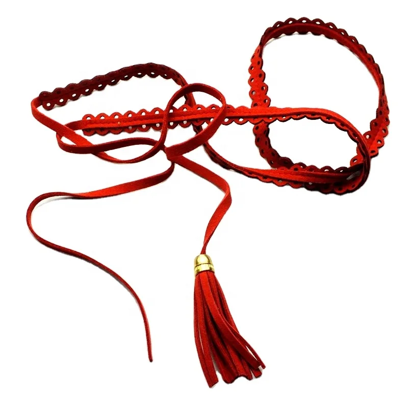 Ремень из микрофибры и замши с кружевной бахромой используется в качестве аксессуаров для женской одежды