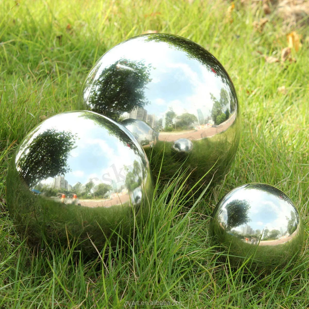 Stainless steel water feature fountain ball Outdoor garden decorative pool ball sculpture custom stainless steel fountain ball