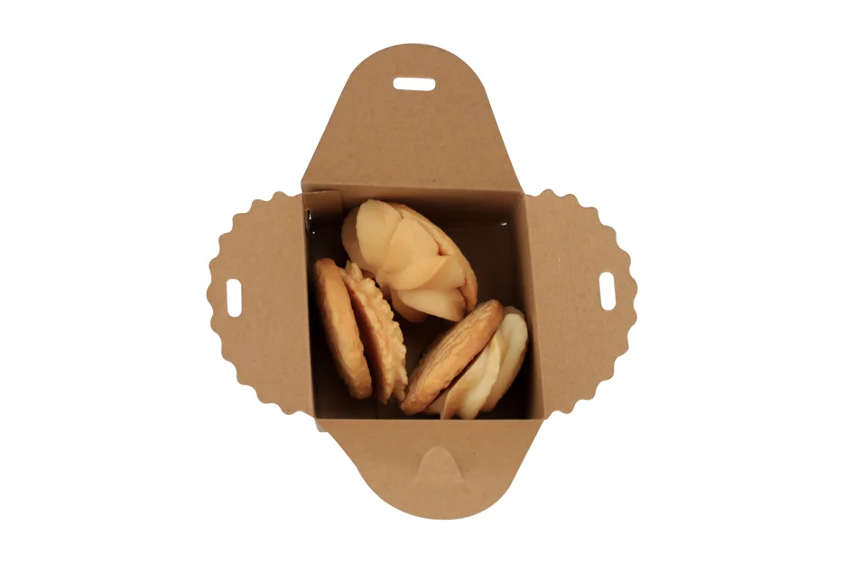 Best selling chocolate packaging box wedding favor kraft paper box with silk ribbon