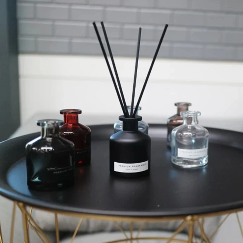 High Quality 100Ml 150Ml 200Ml Essential Oil Aromatherapy Aroma Diffuser Bottle Empty Black Glass Reed Perfume Diffuser Bottle