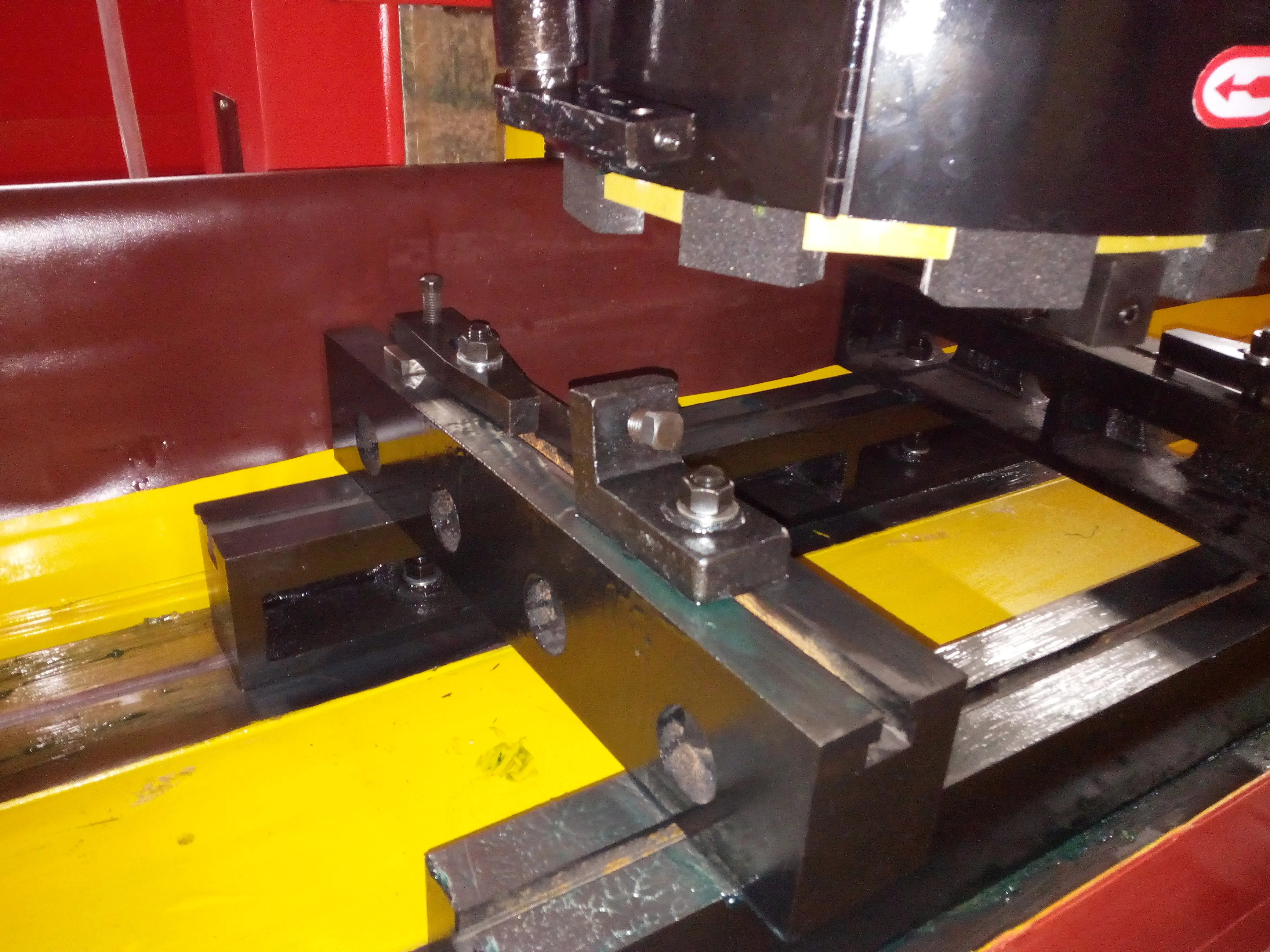 Cylinder Head Skimming Machine