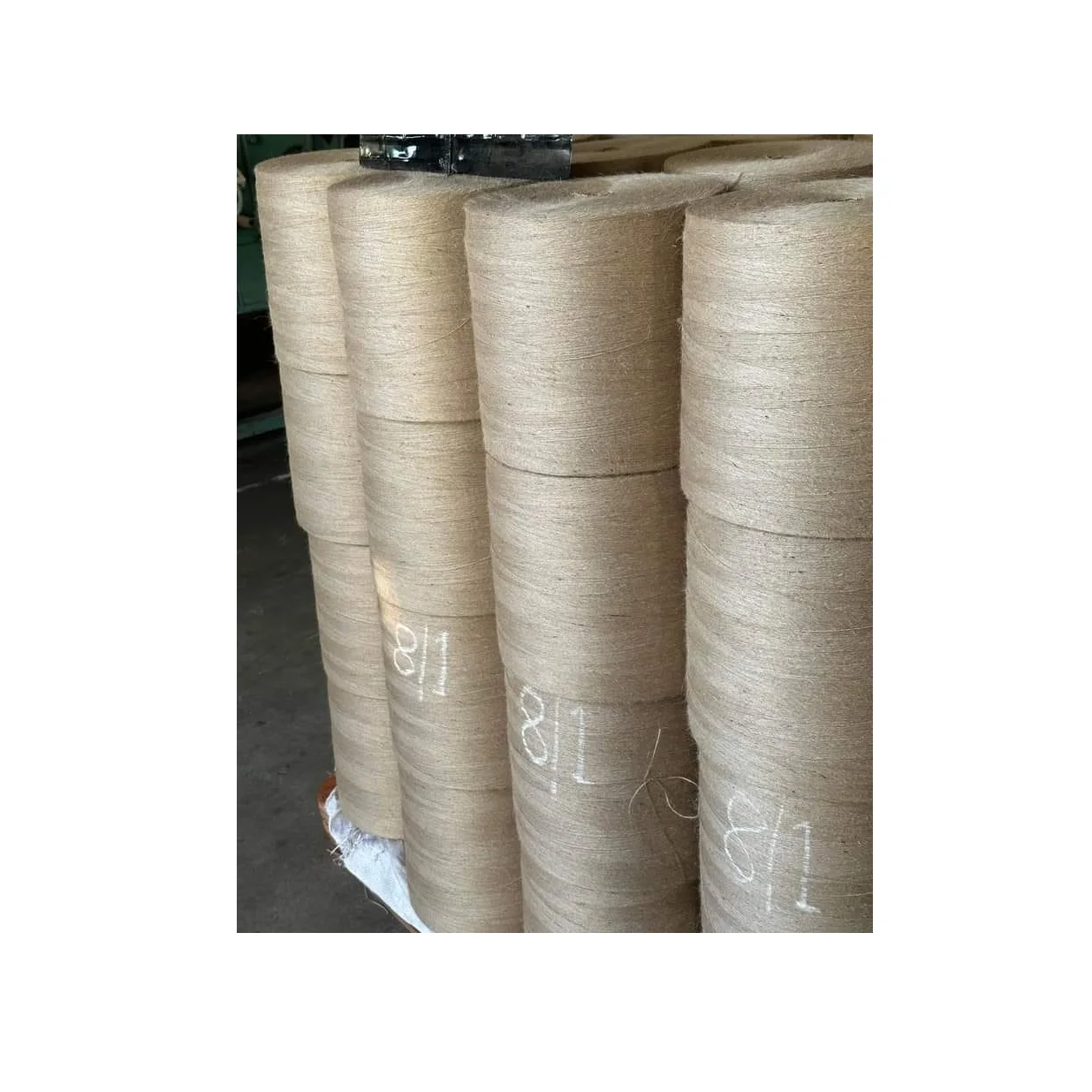 Bangladeshi Factory Manufacture 100%Natural Color Twisted Jute Yarn Jute Customized Packaging Wholesale Price Jute Yarn From BD