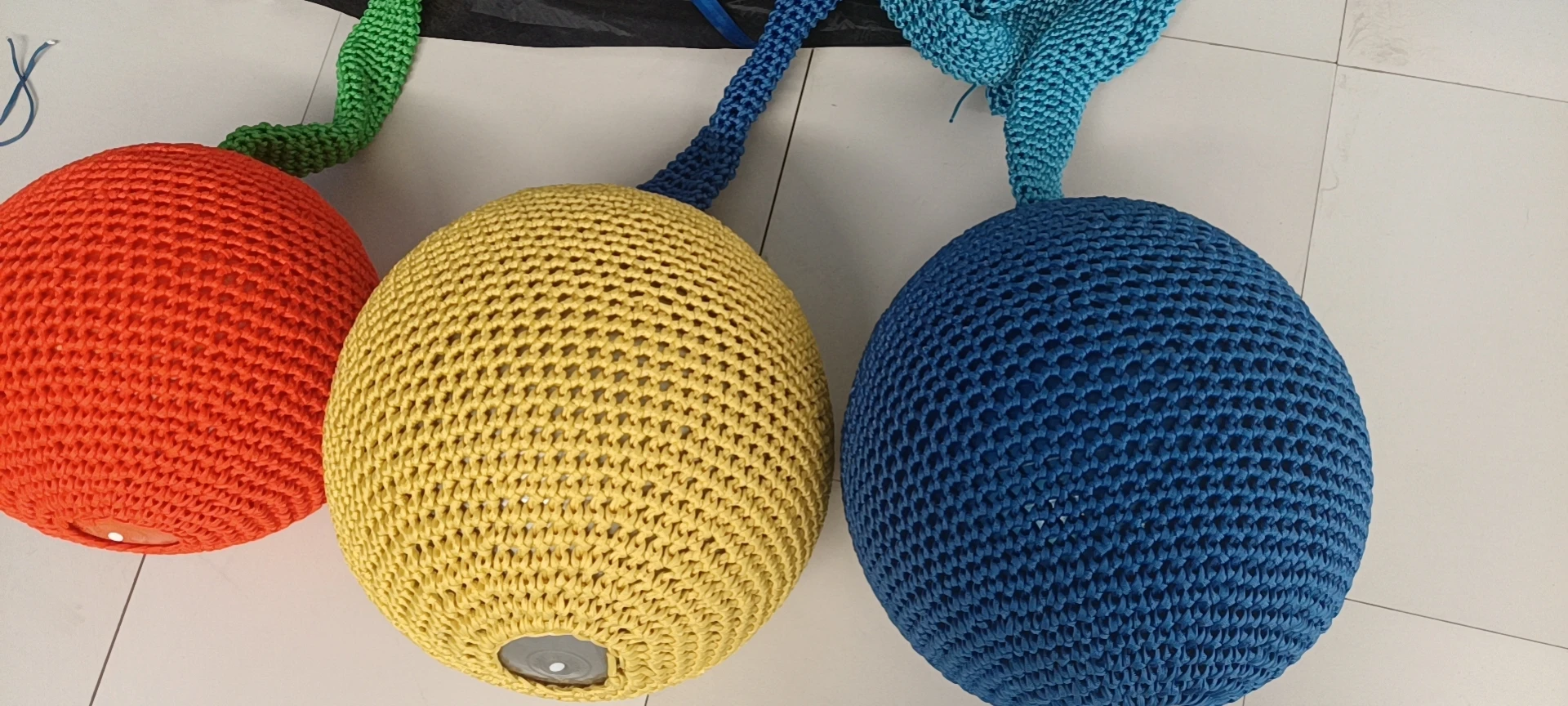 Handmade rope nets woven swing with soft ball