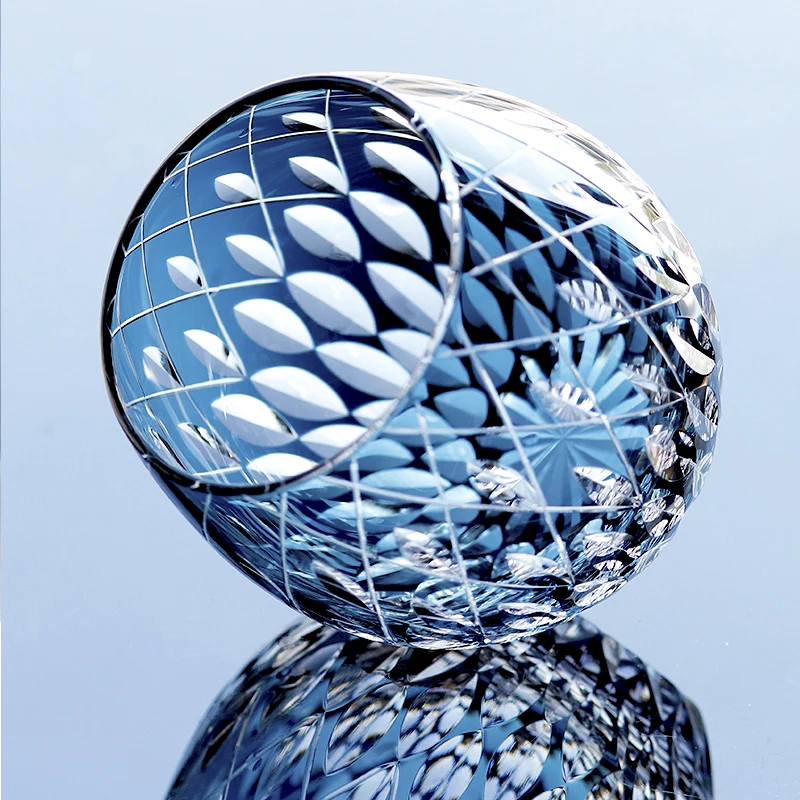 Japanese Edo Kiriko Style Egg-Shape Old Fashioned Glass Whiskey Cup Bohemian Design for Cold Brandy or Whiskey Drinking