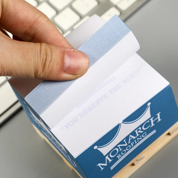 Custom 4 Sides Printing Memo Pad Personalized Sticky Notes Cube Paper Easy writing Memo Pad Block with Wood Pallet