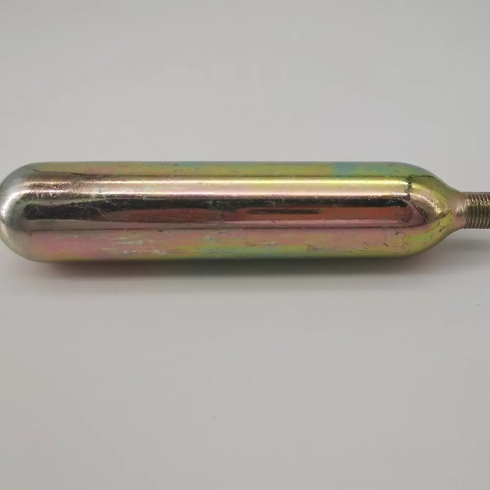 Индивидуальный маленький газовый баллон с картриджем Co2 12 г