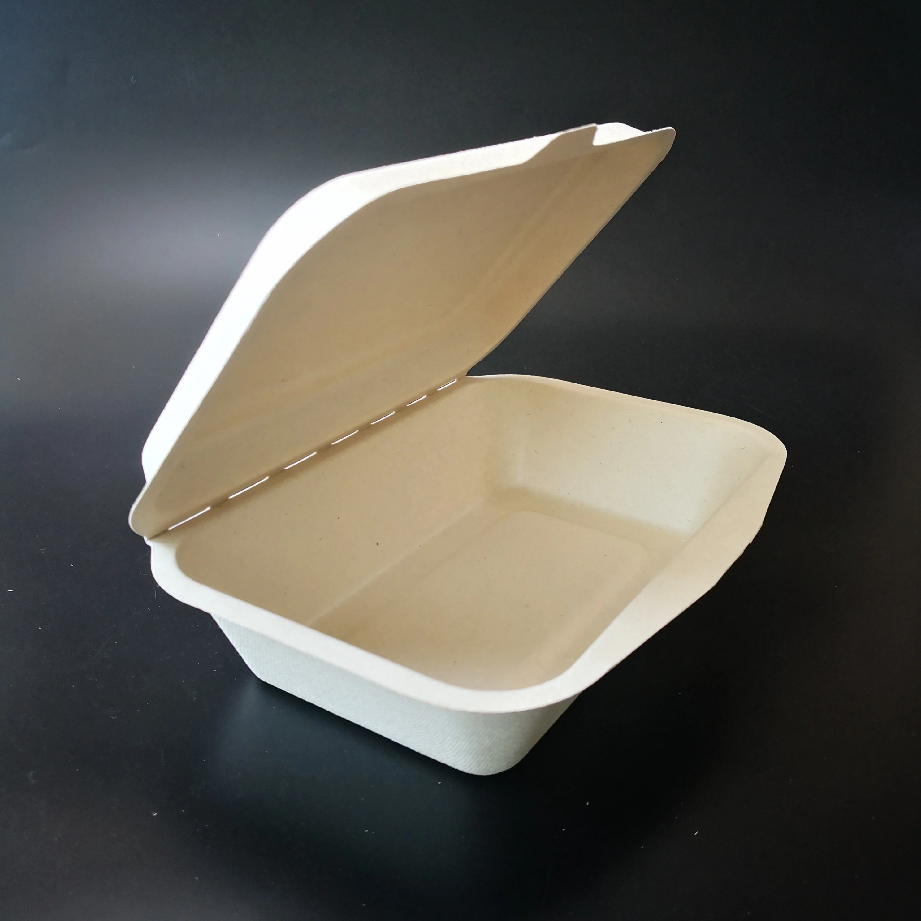 Одноразовая посуда из биоразлагаемого волокна из пшеничной соломы