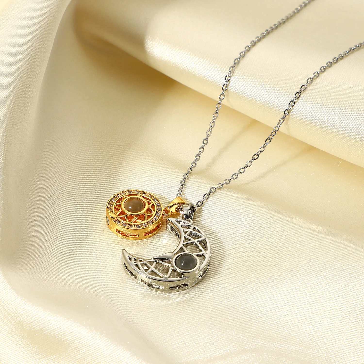 Valentine Gift 100 Languages I Love You Sun and  Moon Necklaces Stainless Steel Gold Chain Couple Pendant Necklaces