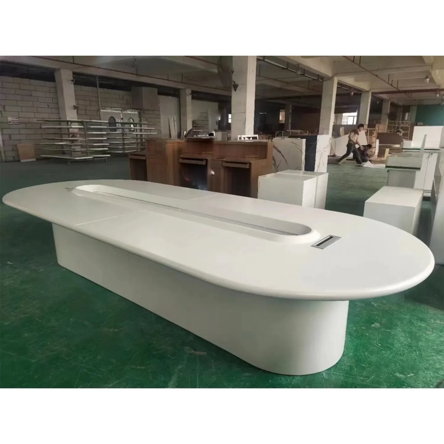 Стол для конференц-зала однотонный в современном стиле