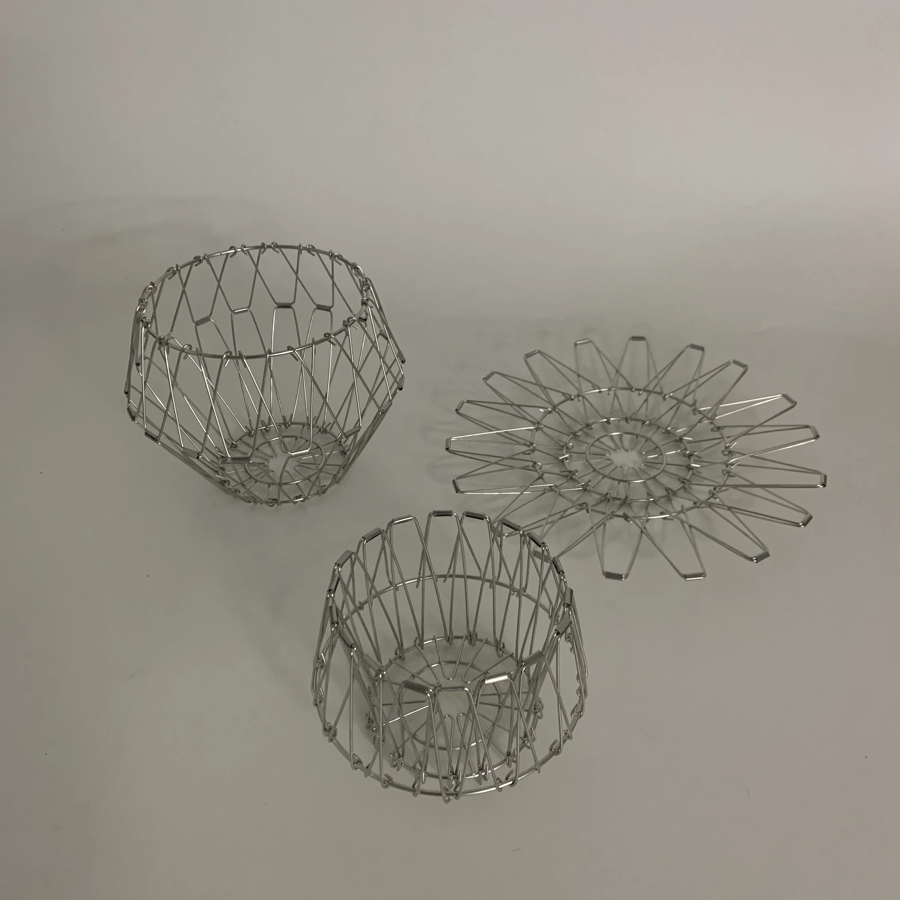 Deformable Fruit Basket Changeable Creative Fruit Basket Colorful Metal Wire Fruit Basket