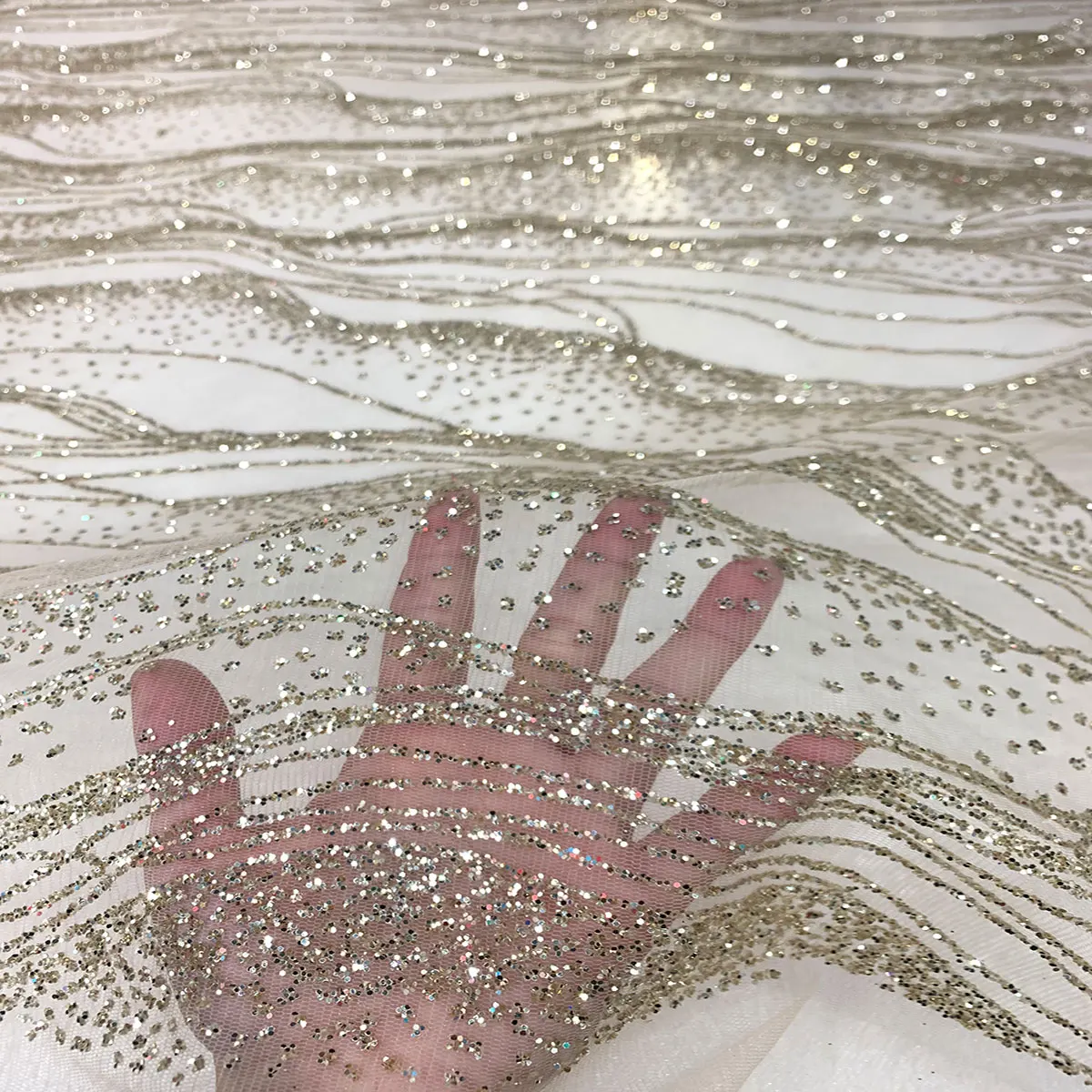 Wholesale High Quality Shiny Wavy Stripe Glitter Mesh Tulle For Party Dress Bridal Gold Gilding Sparkly Lace Fabric With Sequins