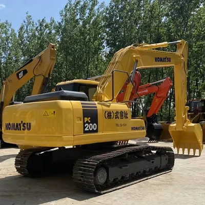 Free shipping used KOMATSU PC200-7 PC200-8 with EPA certificate Original Used Digger PC200-7 used excavators are full in stock