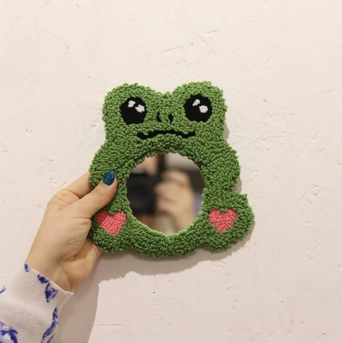 Frog Mirror Punch Decoration Jewelry Cartoon Drink Bar Needle Mirror Frame Handmade Mug Rug Mirror For Home