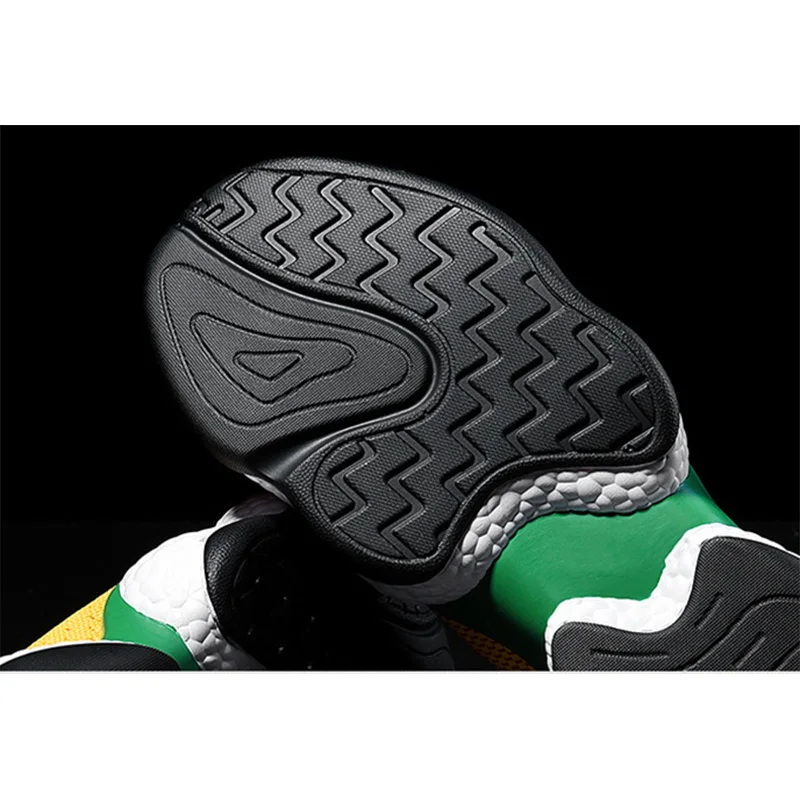 The lowest price online wholesale pair of sneakers lightweight running shoes sports shoes