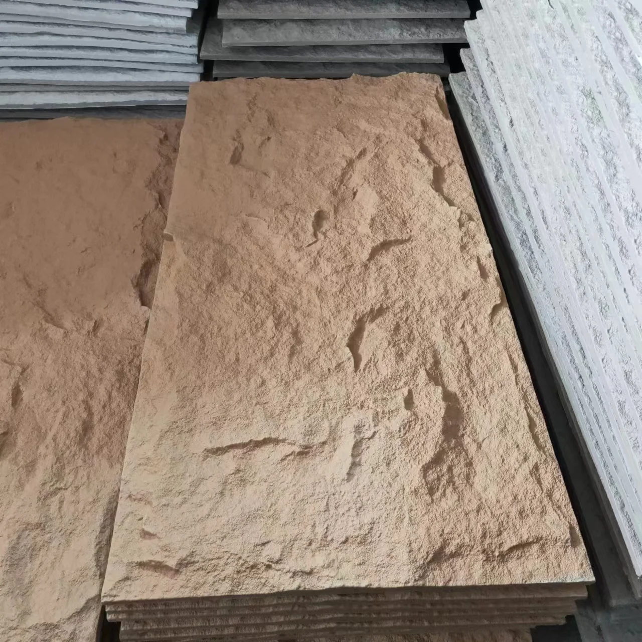 High Quality 3D Cement Look Interior Wall Decorative PU Stone White Wall Panel For House Wall