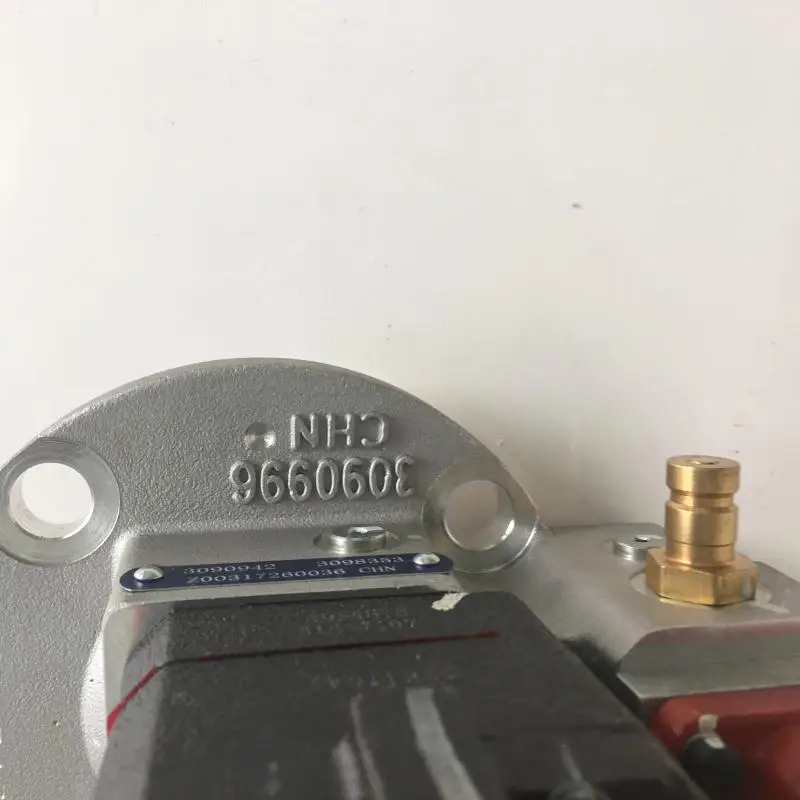 Diesel Engine Part Fuel Pump 3098353 Xcec ISM11 QSM11 M11 Construction Machinery Engine 4983960 Fuel Injection Pumps