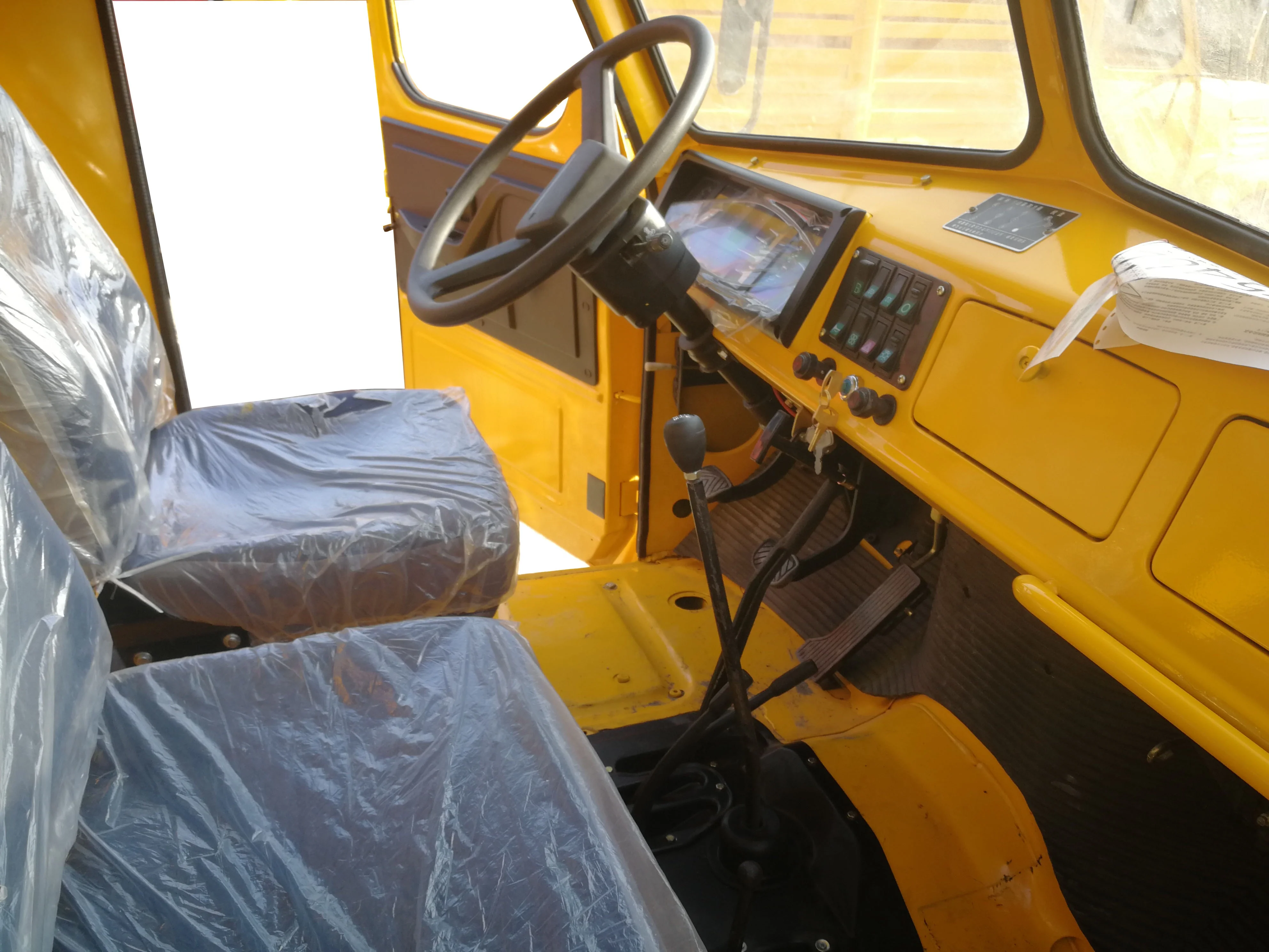 Китай грузовик Dongfeng EQ2180 внедорожник 6x6 5 тонн дропсайд для
