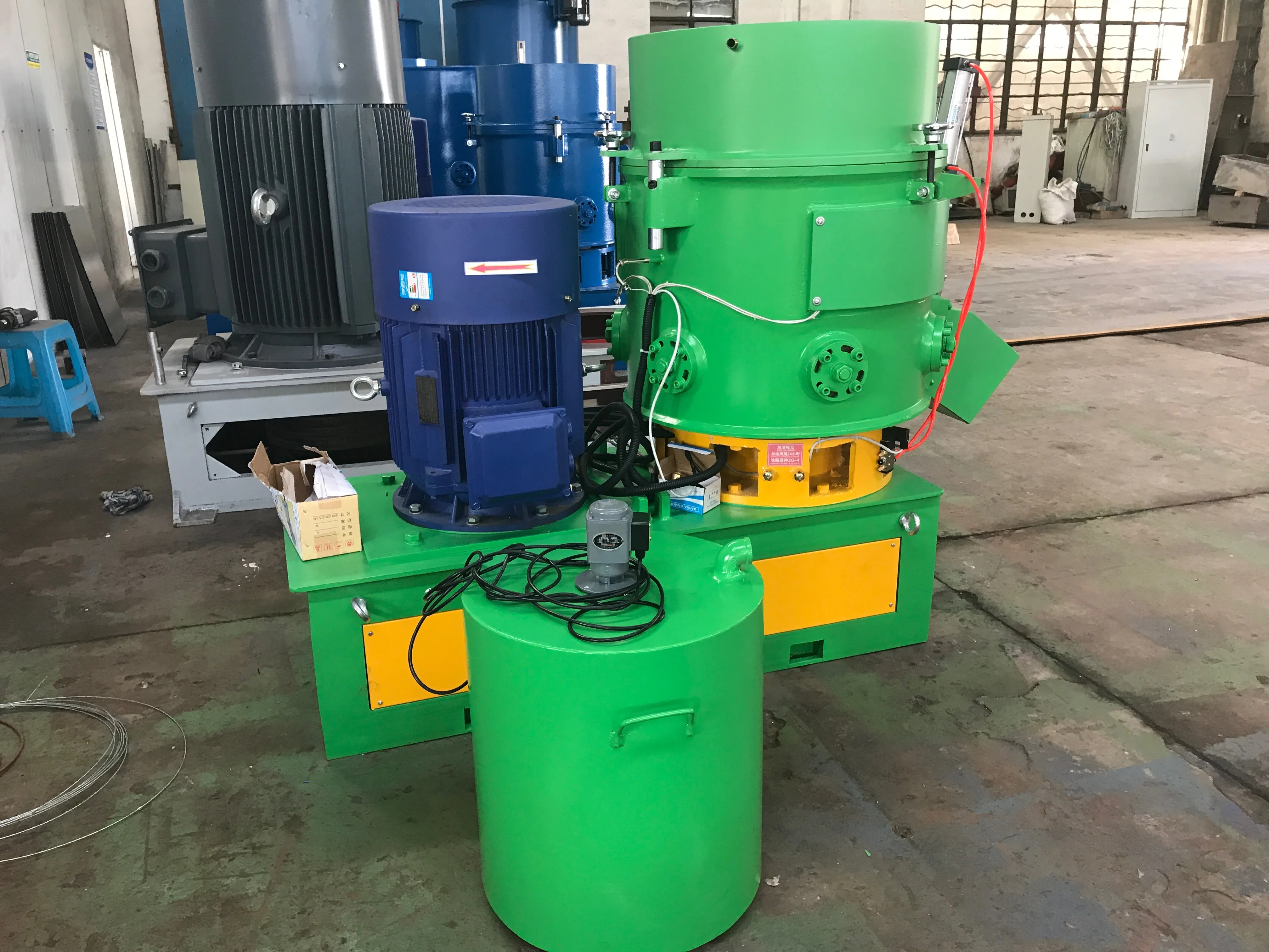 PE PP plastic film agglomerator / agglomerator machine / plastic aglomerator