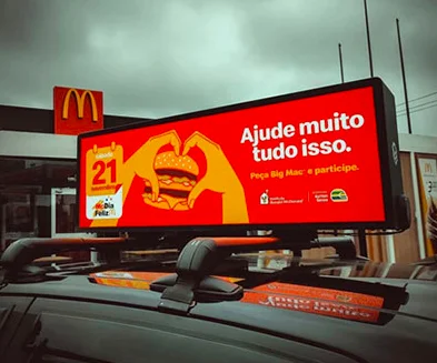 Outdoor advertising sign two double side 4g wifi p2.5 p3 p4 p5 led screen car roof taxi top led display