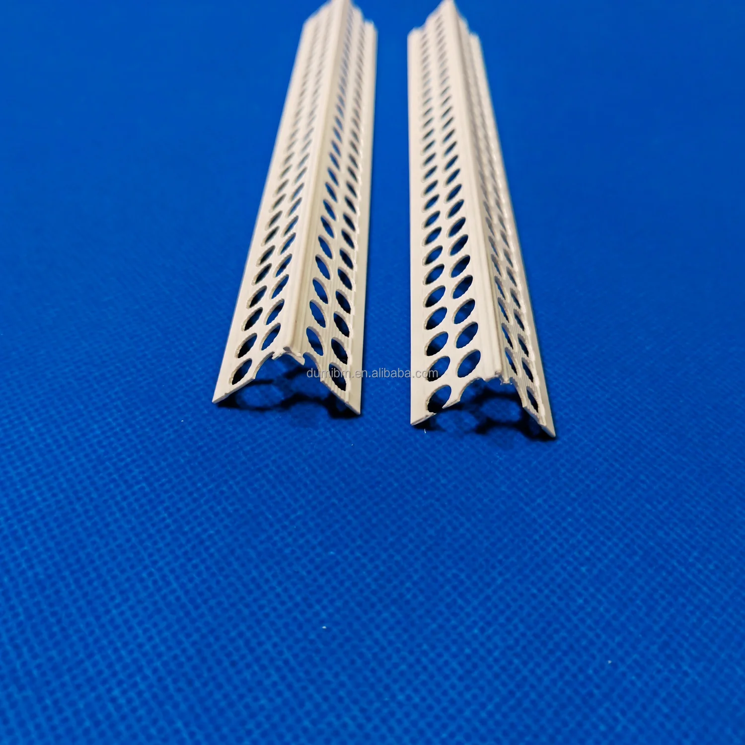 Drywall corner bead wall corner guard protection casing bead plaster corner