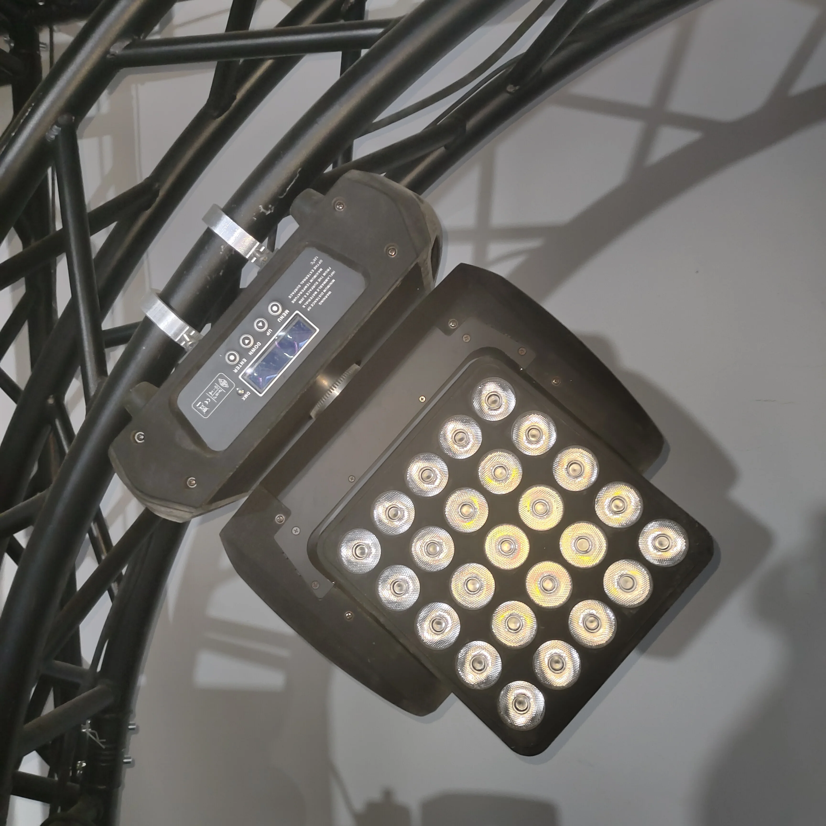 Stage Lighting Equipment Aluminium Light Hooks Clamp Holder For Par Beam Moving Lights