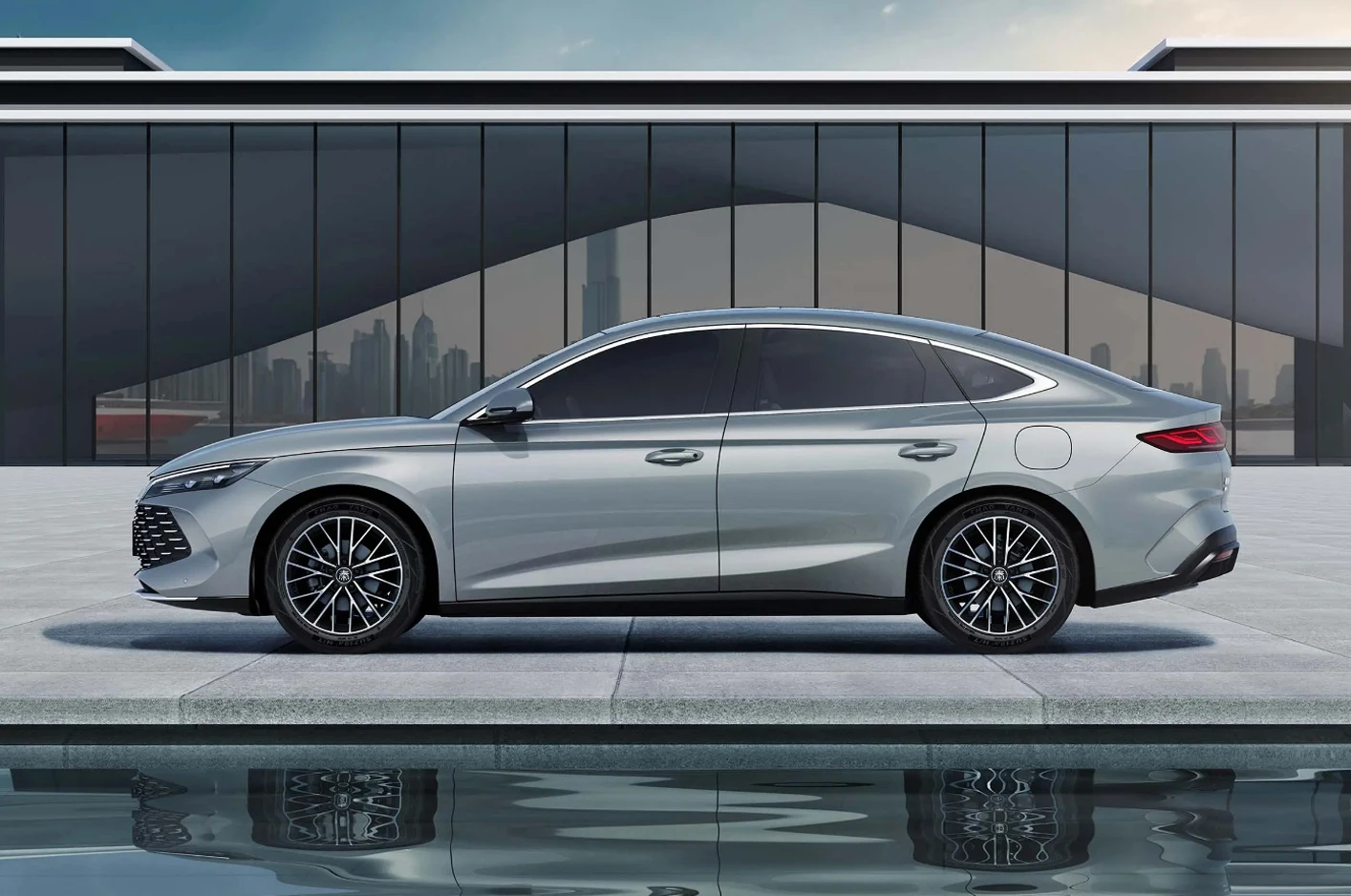2024 byd qin l dmi hybrid sedan high speed electric var 2400km long range 101 horsepower 1.5l 90km ev new energy vehicle DEPOSIT