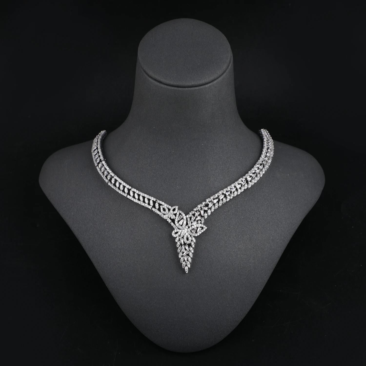 Factory direct sale 24K gold white AAA cubic zircon India Dubai Nigeria jewelry set for bridal