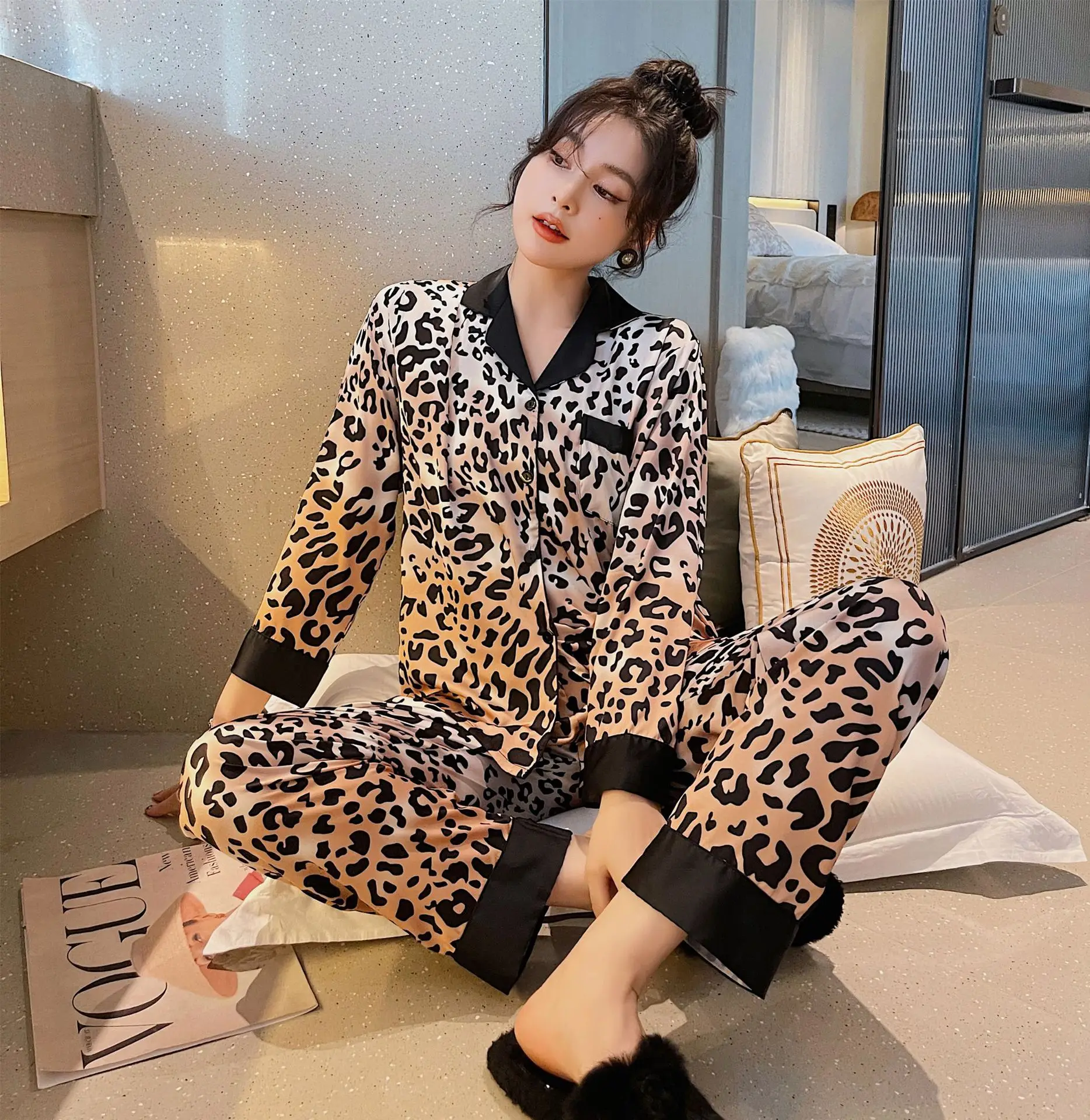 Satin Pyjamas Luxury Inspired Sexy Women 2022 New Arrivals Wholesale Home Wear Leopard Print Pajamas