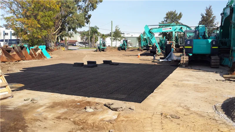 HDPE Parking Honeycomb Gravel Grass Paver Hot Sales Factory Price Plastic Grid Black Green Belts Packing Parts Garden Protection