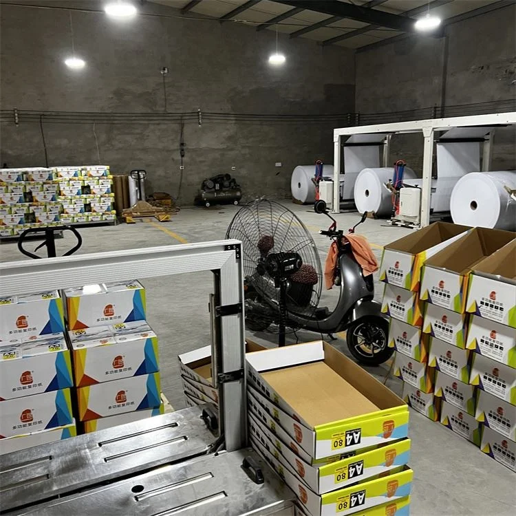 Горячая продажа A4 Размер копировальная бумага 80 gsm 500 листы для офиса