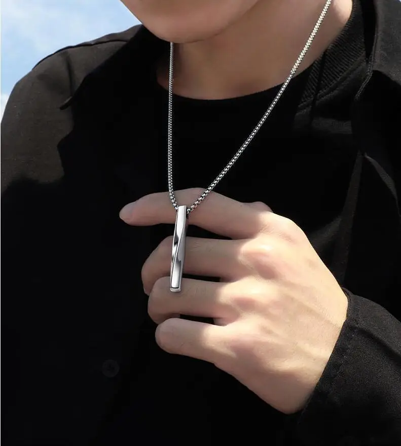 2022 Summer Hot Sale Gold Stainless Steel Chain Men Hip Hop Bar Pendant Minimalist Necklace