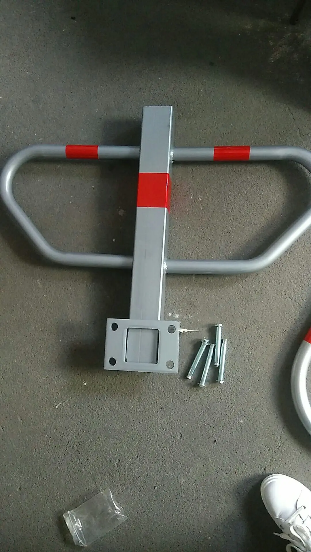 Super September Manual Iron Reflective Car Garage space No Parking Blocker