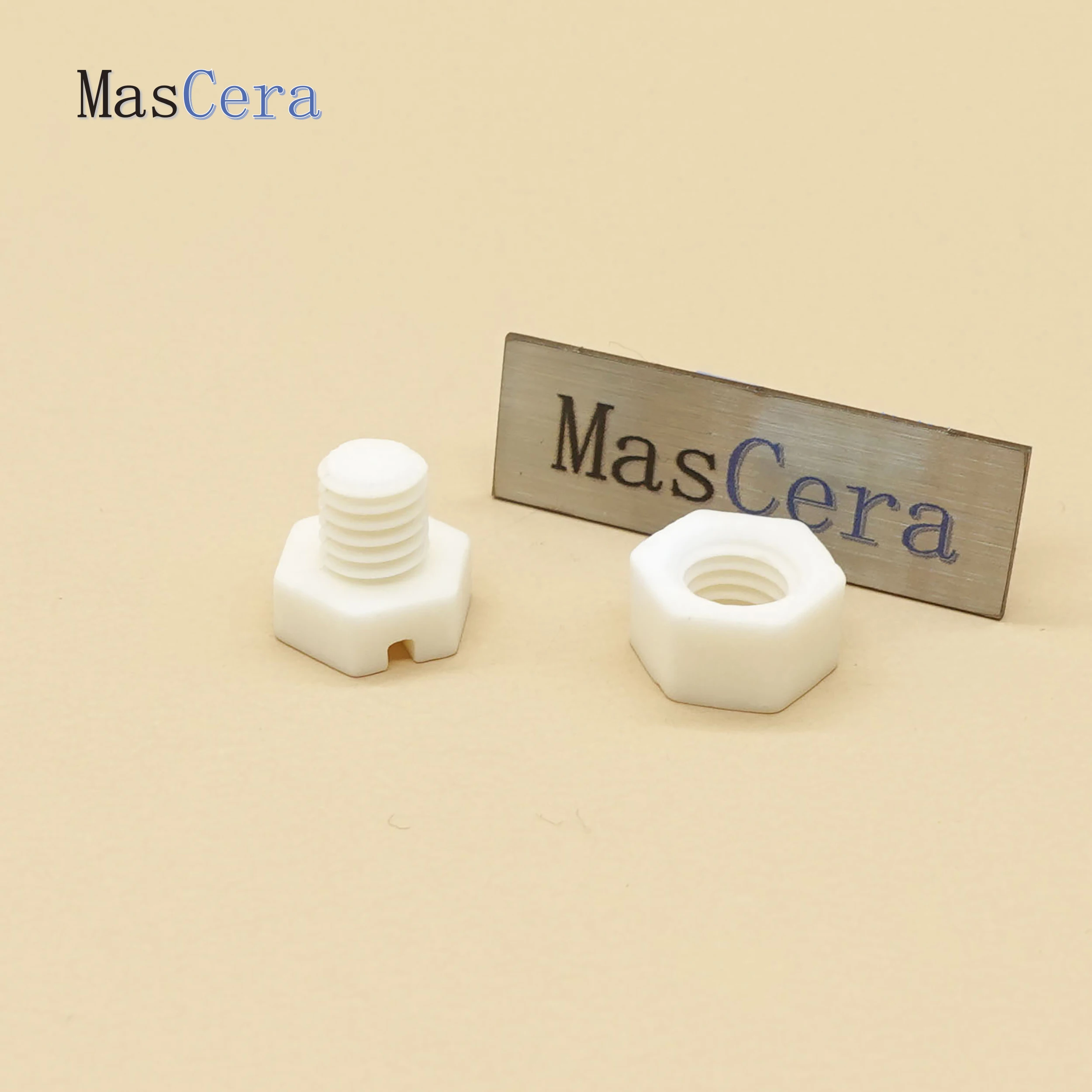 High Hardness Alumina Ceramic Screw with Ivory Aluminum Oxide