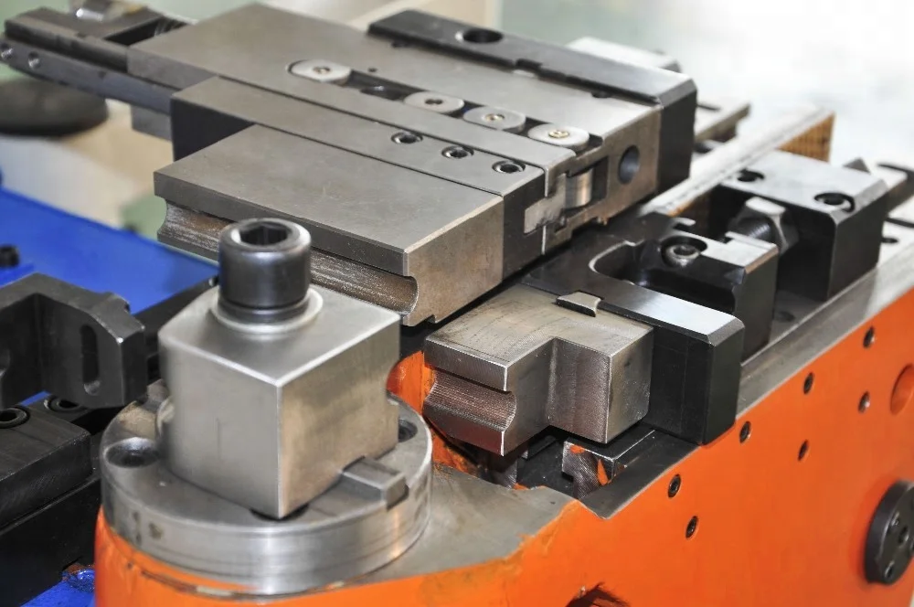 Factory Sale Aluminum Tube  Pipe Bending Machine CNC Bending Machine Automatic For Tube And Pipe