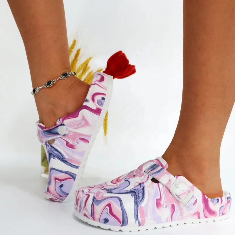 2024 Ladies Summer Medical Clogs High Quality Waterproof Nurse Shoes with Prints Custom Anti-Slippery Slippers
