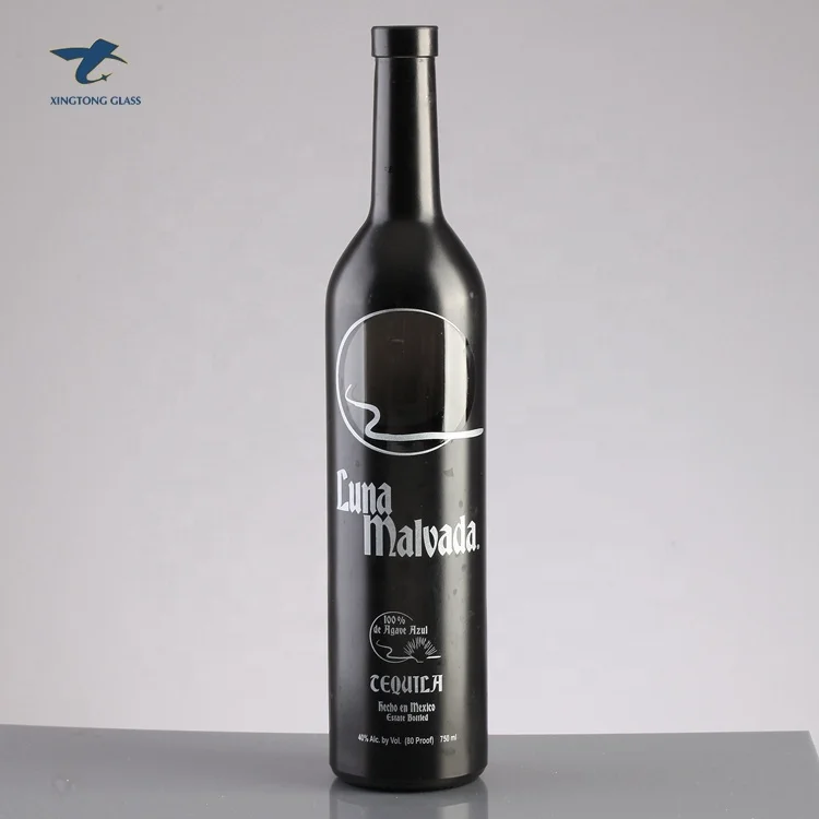 luxury frosted black skull 200ml 250ml  500ml 750ml 1 litre glass wine bottle vodka tequila brandy whiskey  with cap