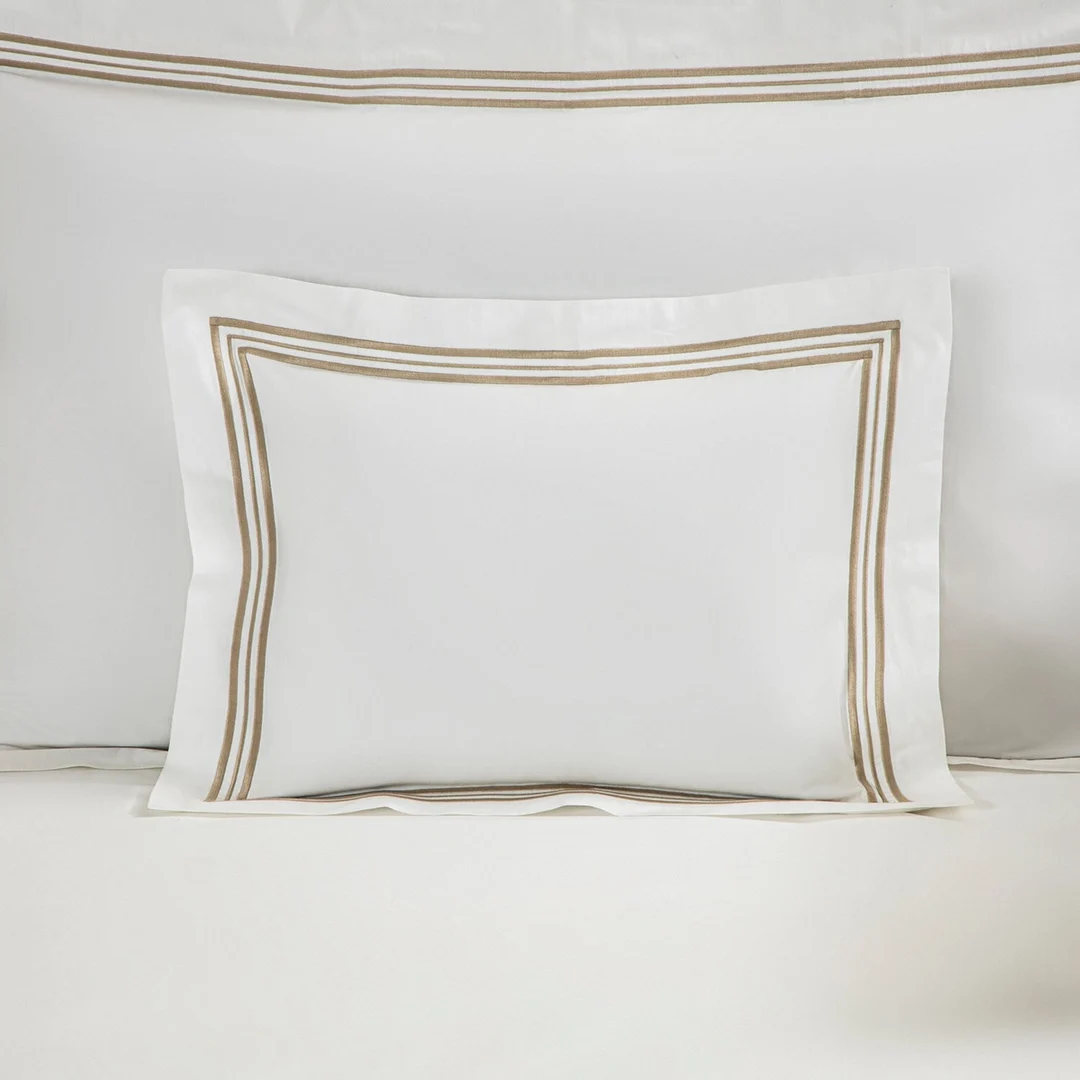 SANHOO High Quality Hotel Bed Sheet Queen Size Golden Embroidered Hotel Bedding Sets Collections