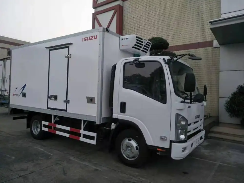 Best sale and good quality 700p/ NQR freezer truck with isuzu refrigerated truck japan for sale