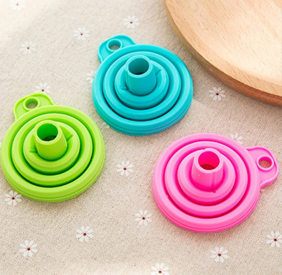 Silicone funnel Mini retractable folding funnel Pouring oil wide mouth liquor leaks Small funnel for household liquor maker