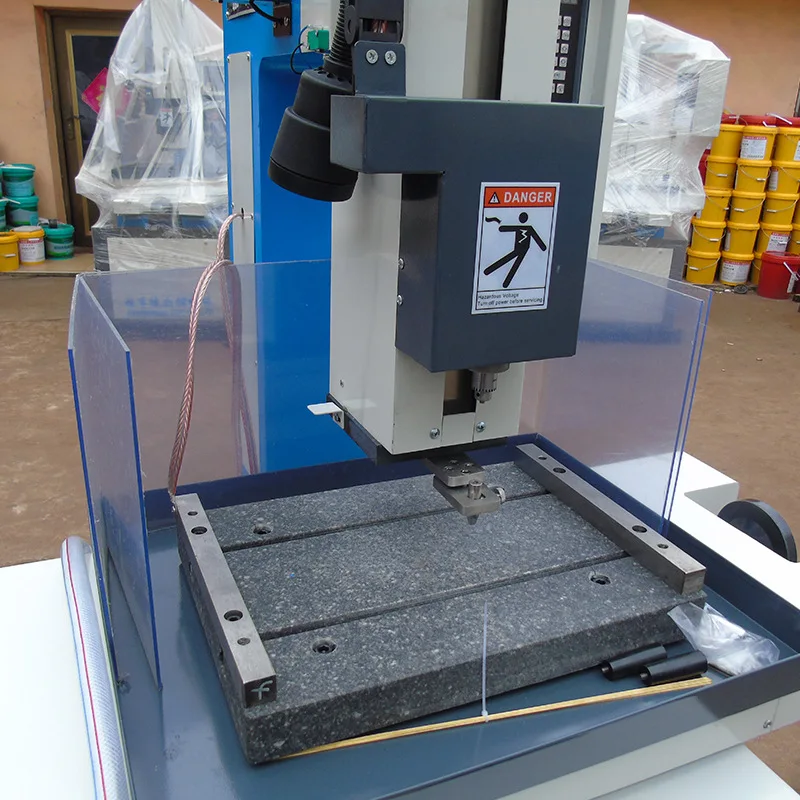 drilling hole machine