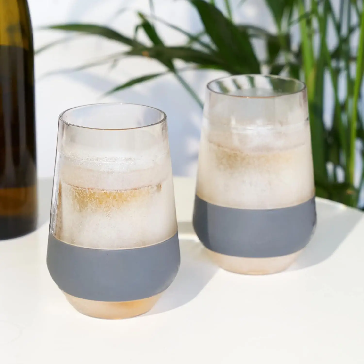New Style Freeze Transparent Double Wall Beer Mugs Glasses With Grey Silicone Band