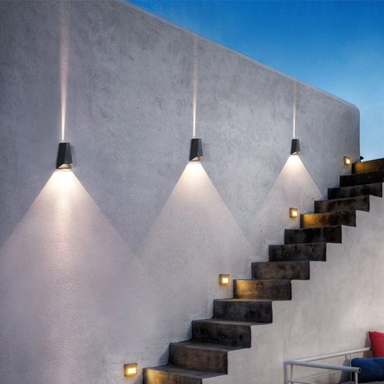 Top Quality Ip55 Waterproof Aluminum 3w Outdoor Garden Black Led Wall Light