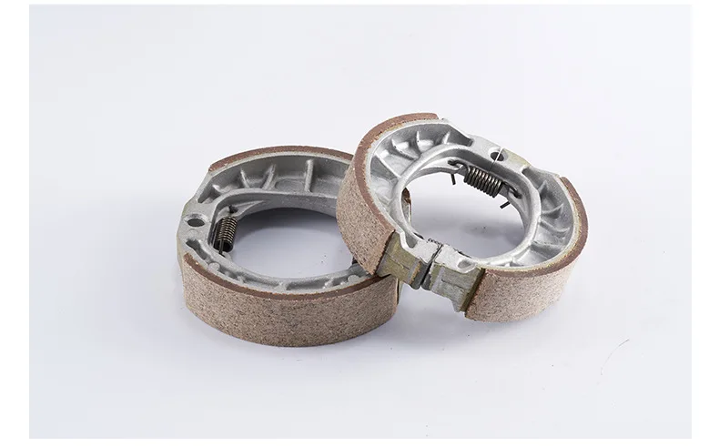 Scooter Rear Drum Brake Pads Shoes Motorcycle Brake System for GY6-125 CG125 Motorcycle Spares