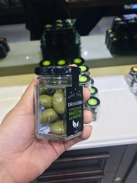 Wholesale Dragee Almonds inside Matcha Chocolate Viet Nam Original
