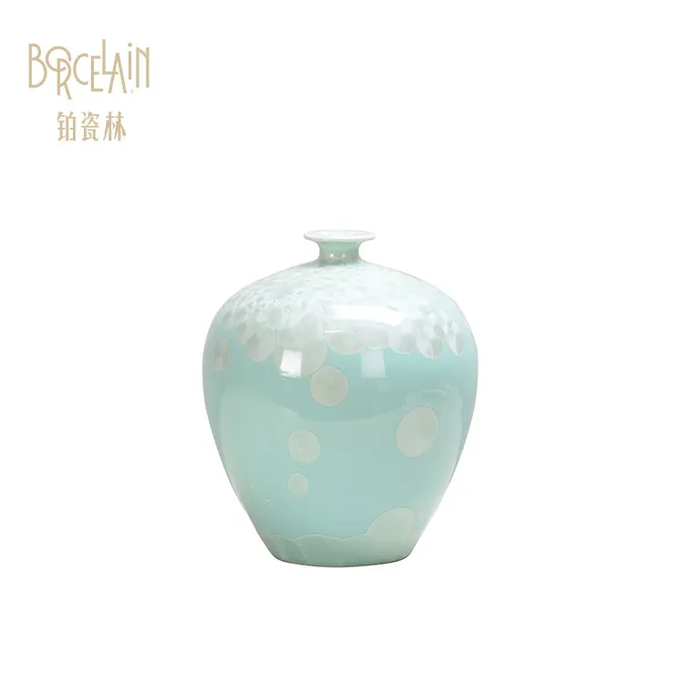 Home decorations new Guangzhou ceramic small blue and white chinese boot vase for hotel